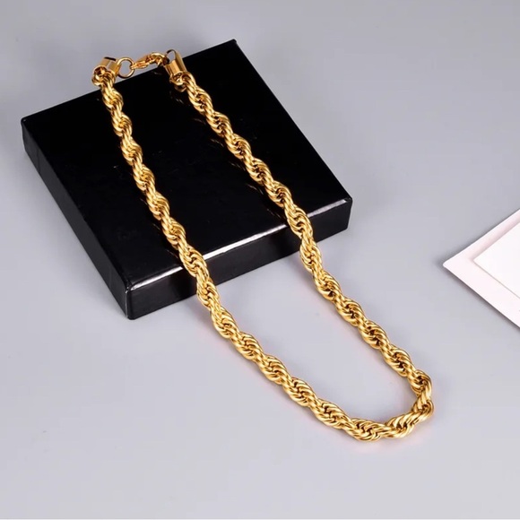 Necklace Twisted Rope Chain Style Simple Style Solid Steel 18K Gold - Picture 2 of 8